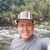 Mi proyecto del curso: Escritura creativa: literatura digital y viral. Writing, Social Media, Creativit, and Creative Writing project by Carlos Reyes - 09.08.2022