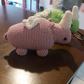 Mi proyecto del curso: Diseño y creación de amigurumis. Un proyecto de Artesanía, Diseño de juguetes, Tejido, DIY, Crochet, Amigurumi y Diseño textil de Kevin Viquez Brenes - 10.09.2022