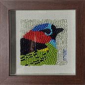 Bordado em miçangas: Saíra-militar. Bordado, e Design têxtil projeto de Denise M G Dias - 12.09.2022