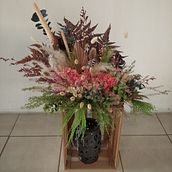 Mi proyecto del curso: Diseño de centros con flores secas y preservadas. Interior Design, L, scape Architecture, Decoration, DIY, Floral, and Plant Design project by info.mercimercy - 09.12.2022