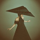 "HATS" Personal project. Un proyecto de 3D, Modelado 3D, Diseño 3D, Fotografía de moda e Ilustración de moda					 de Diego García Carpintero - 16.09.2022