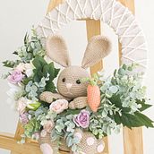 Corona de Pascua. Arts, Crafts, Crochet, Amigurumi, Floral, and Plant Design project by Mónica Guzmán Alvarado - 09.20.2022
