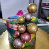 Mi proyecto del curso: Cake design: técnicas decorativas modernas. Design, and DIY project by anagonzalez230899 - 09.20.2022
