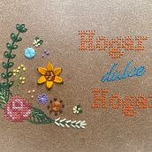 Mi proyecto del curso: Bordado sobre madera. Arts, Crafts, Fine Arts, Embroider, and Textile Design project by lissethchung - 09.22.2022
