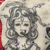 Meu projeto do curso: Técnicas de tatuagem blackwork com fine line. Desenho de tatuagens projeto de Taylise Silveira - 17.09.2022