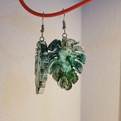 Mi proyecto del curso: Diseño de joyería en resina. Un projet de Création d'accessoires, Artisanat, Design de bijoux , et DIY de martinezarratibel - 25.09.2022