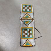 Mi proyecto del curso: Diseño y creación de joyería con mostacillas. Un projet de Création d'accessoires, Artisanat, Design de bijoux , et Art textile de Natalia Rubiano Rodriguez - 26.09.2022
