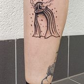 Mój projekt z kursu: Techniki tatuażu: cieniowanie pepper shading. Traditional illustration, and Tattoo Design project by Szymon Żok - 09.27.2022