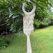 My project for course: Design and Creation of Macramé Handbags. Un proyecto de Diseño, Diseño de complementos, Artesanía, Costura, Tejido, Macramé y Diseño textil de manuelakapitany11 - 27.09.2022