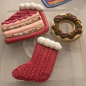 Mein Abschlussprojekt für den Kurs: Plätzchendekoration mit Royal Icing für Anfänger. Un proyecto de Diseño y DIY de Laurence Tafniez - 27.09.2022