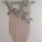 My project for course: 3D Macramé for Botanical Wall Hanging. Arts, Crafts, Interior Decoration, Fiber Arts, Macramé, and Textile Design project by donnadoucette61 - 09.30.2022