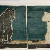 Mein Abschlussprojekt für den Kurs: Verziertechniken für Keramik: Sgraffito und Unterglasur. Un proyecto de Ilustración tradicional, Artesanía, Bellas Artes, Cerámica y Pintura decorativa de Stefi Schwarz - 02.10.2022