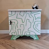 My project for course: Creative Furniture Upcycling for Beginners. Arts, Crafts, Furniture Design, Making, Interior Design, DIY, Woodworking, Upc, cling, Decorative Painting, Furniture Restoration, Upc, and cling project by Casey Visser - 10.03.2022
