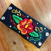 Mi proyecto del curso: Bordado freestyle sobre tul para principiantes. Accessor, Design, Embroider, Botanical Illustration, and Textile Design project by agurtocanales1 - 10.04.2022