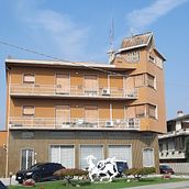 Il mio progetto del corso: Disegno architettonico espressivo con pennarelli colorati. Sketching, Drawing, Architectural Illustration, Sketchbook & Ink Illustration project by Davide Franzosi - 10.11.2022