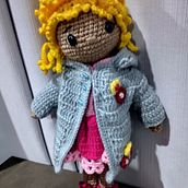 Mi proyecto del curso: Amigurumi: diseño de ropa, pelo y complementos. Arts, Crafts, To, Design, Fiber Arts, Crochet, Amigurumi, and Textile Design project by María Ángela Inochea Terán - 10.14.2022