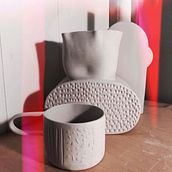My first project :  Vessel and cups. Accessor, Design, Ceramics, Arts, and Crafts project by Mia Milki - 10.15.2022