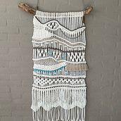 Mijn project van de cursus: Inleiding tot macramé: een decoratief wandtapijt maken. Macramé, Accessor, Design, Arts, Crafts, Interior Design, Decoration, Fiber Arts, and Textile Design project by Gea Visser - 10.18.2022