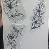 Mi proyecto del curso: Tatuaje botánico con puntillismo realizado en mi piel.. Un progetto di Illustrazione tradizionale, Design di tatuaggi e Illustrazione botanica di Javier Andrés Hernández Herrera - 18.10.2022