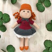 Muñeca Leia . Un progetto di Artigianato, Design di giocattoli, Fiber Art, Uncinetto, Amigurumi e Textile Design di queeuee - 19.10.2022