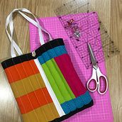 Mi proyecto del curso: Introducción al patchwork contemporáneo Ein Projekt aus dem Bereich Modedesign, Nähen, DIY und Textildesign von Jessica Córdova Castro - 21.10.2022