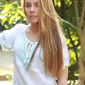 Nature. Fashion Photograph, Costume Design, and Art Direction project by Marta Espada Noria - 03.10.2015