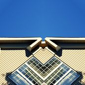 That Standalone House - Final Project for the Architectural Photography Course. Photograph, Outdoor Photograph, Instagram Photograph, and Architectural Photograph project by Yaron Cohen - 10.24.2022