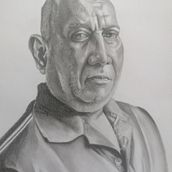 Mi proyecto del curso: Retrato realista con lápiz de grafito. Un progetto di Illustrazione tradizionale, Belle arti, Bozzetti, Disegno a matita, Disegno, Disegno di ritratti, Disegno realistico, Disegno artistico e Disegno anatomico di diego_eudors - 24.10.2022