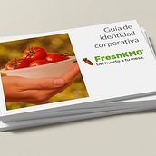 FRESH KM0. Un progetto di Design, Design editoriale, Graphic design e Design digitale di Manel Cortina Arpa - 20.10.2022
