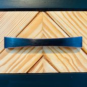 Mi proyecto del curso: Restauración y transformación de muebles para principiantes. Un proyecto de Artesanía, Diseño, creación de muebles					, Diseño de interiores, DIY, Carpintería, Upc y cling de Carla Silva - 26.10.2022