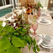 Meu projeto do curso: Design e criação de composições florais. Un progetto di Interior design, Paesaggismo, Interior Design, DIY e Design floreale e vegetale di rebeccacher - 27.10.2022
