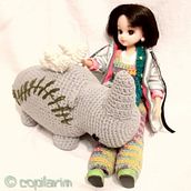 My project for course: Amigurumi Design and Creation. Arts, Crafts, To, Design, Fiber Arts, DIY, Crochet, Amigurumi, and Textile Design project by Ruxandra Tetiu - 10.29.2022