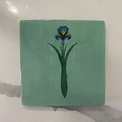 My project for course: Decoration Techniques for Ceramics: Sgraffito and Underglaze. Traditional illustration, Arts, Crafts, Fine Arts, Ceramics, and Decorative Painting project by Alexandra - 10.28.2022