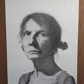 My project for course: Realistic Portrait with Graphite Pencil. Traditional illustration, Fine Arts, Sketching, Pencil Drawing, Drawing, Portrait Drawing, Realistic Drawing, Artistic Drawing, and Figure Drawing project by Luci Gorell Barnes - 10.30.2022