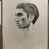 Meu projeto do curso: Retrato realista com carvão vegetal Ein Projekt aus dem Bereich Traditionelle Illustration, Bildende Künste, Zeichnung, Porträtzeichnung und Realistische Zeichnung von Gustavo Pupo - 04.11.2022
