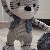 Mein Abschlussprojekt für den Kurs: Amigurumi: Häkle und designe lebendige Figuren. Un projet de Artisanat, Art textile, Art to, Créativité avec les enfants, Crochet , et Amigurumi de s_christens - 05.11.2022