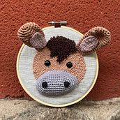 Mi proyecto del curso: Punch needle y crochet: crea personajes únicos. Arts, Crafts, To, Design, Embroider, Fiber Arts, DIY, Crochet, Punch Needle, and Textile Design project by 40chulinha - 11.06.2022