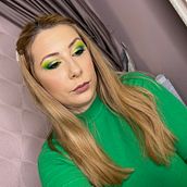 My project for course: Professional Makeup for Photo Shoots. Film, Video, TV, Art Direction, Fashion Design, Fashion Photograph, and Portrait Photograph project by Iskrena Hr - 11.07.2022