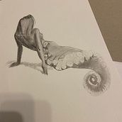 My project for course: Surrealistic Fineliner Illustration. Traditional illustration, Pencil Drawing, Drawing, Realistic Drawing, Artistic Drawing & Ink Illustration project by Simona Niculae - 11.08.2022