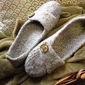 Felted Slippers Ein Projekt aus dem Bereich Stricken von Kendra Nordgren - 09.11.2022