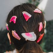 Presilha pedras e cristais. Accessor, and Design project by Sara Melo - 12.01.2019