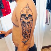 Mi proyecto del curso: Técnicas de tatuaje blackwork con línea fina. Tattoo Design project by Breinner Rg - 11.16.1999