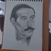 Mi proyecto del curso: Retrato realista al carboncillo. Un proyecto de Ilustración tradicional, Bellas Artes, Dibujo, Dibujo de Retrato y Dibujo realista de zgomezal - 20.11.2022