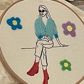 My project for course: Figurative Fashion Embroidery with Needle Felting. Un progetto di Ricamo, Needle felting e Textile Design di maimouna dinno - 21.11.2022