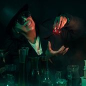 Mi proyecto del curso: Retrato conceptual dark. Un progetto di Fotografia, Fotografia di ritratto, Illuminazione fotografica e Fotografia artistica di Faustino López López - 21.11.2022