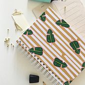 Valkiria. Editorial Design, Traditional illustration, Arts, Crafts, and Product Design project by Victoria Inés - 11.23.2020