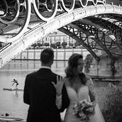 Mi proyecto del curso: Fotografía de boda: sesión de pareja. Photograph, Portrait Photograph, Documentar, Photograph, and Photographic Composition project by carlos hernandez - 11.25.2022