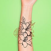 Meu projeto do curso: Tatuagem botânica com pontilhismo. Ilustração tradicional, Desenho de tatuagens e Ilustração botânica projeto de Nicole Camargo - 05.12.2022