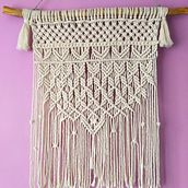 Mi proyecto macramé :D. Accessor, Design, Interior Design, Decoration, Fiber Arts, Macramé, and Textile Design project by paty_e13 - 11.27.2022