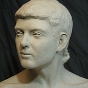 Mi proyecto del curso: Primer retrato en barro: modela un rostro a escala real. Projekt z dziedziny  Sztuki piękne i Rzeźba użytkownika Paloma Argibay - 28.11.2022